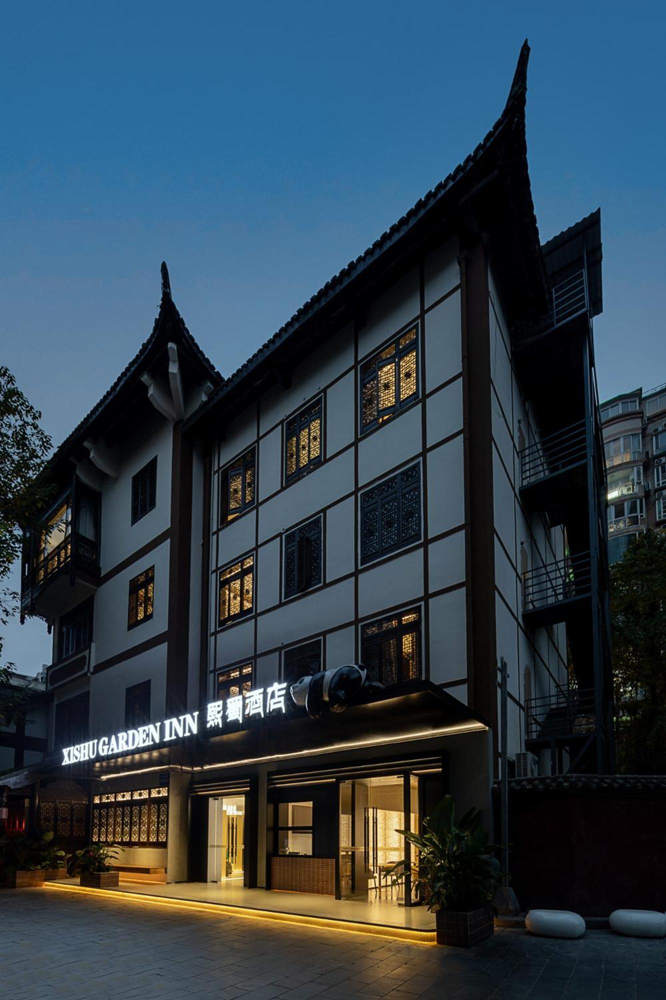 Xishu Garden Inn - Travel Agency Service - Car Rent Service - English Speaking Csengtu Kültér fotó
